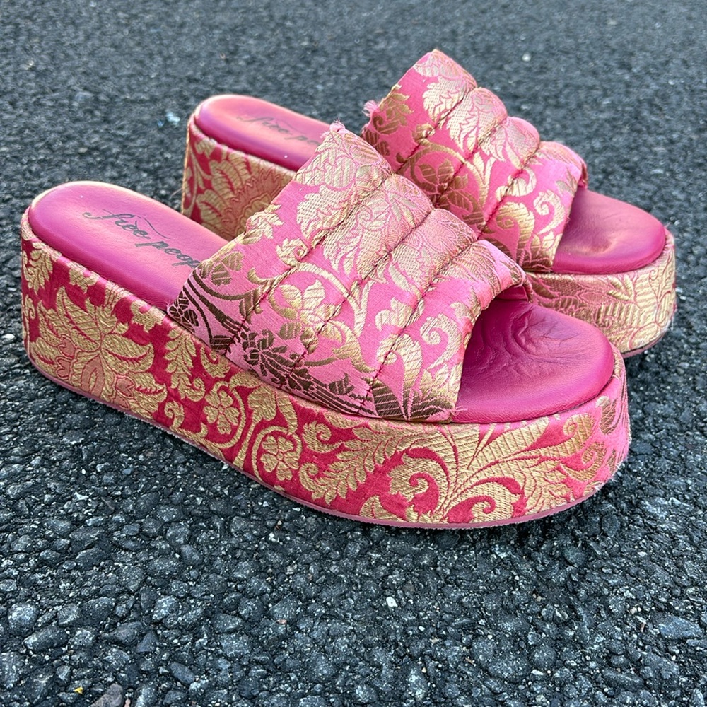 FREE PEOPLE Vintage platform shoes - Picture 2 of 7